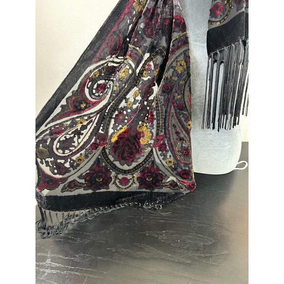 Vtg Shawl -70 x19"- Crushed Velvet Burnout- Red Black Gold fringe whimsigoth - Picture 2 of 15